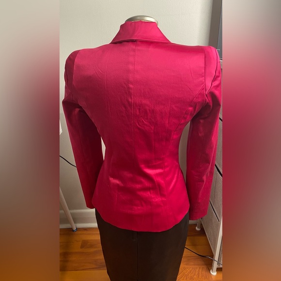 Rinascimento Fuchsia Ruffled Blazer - Picture 3 of 16